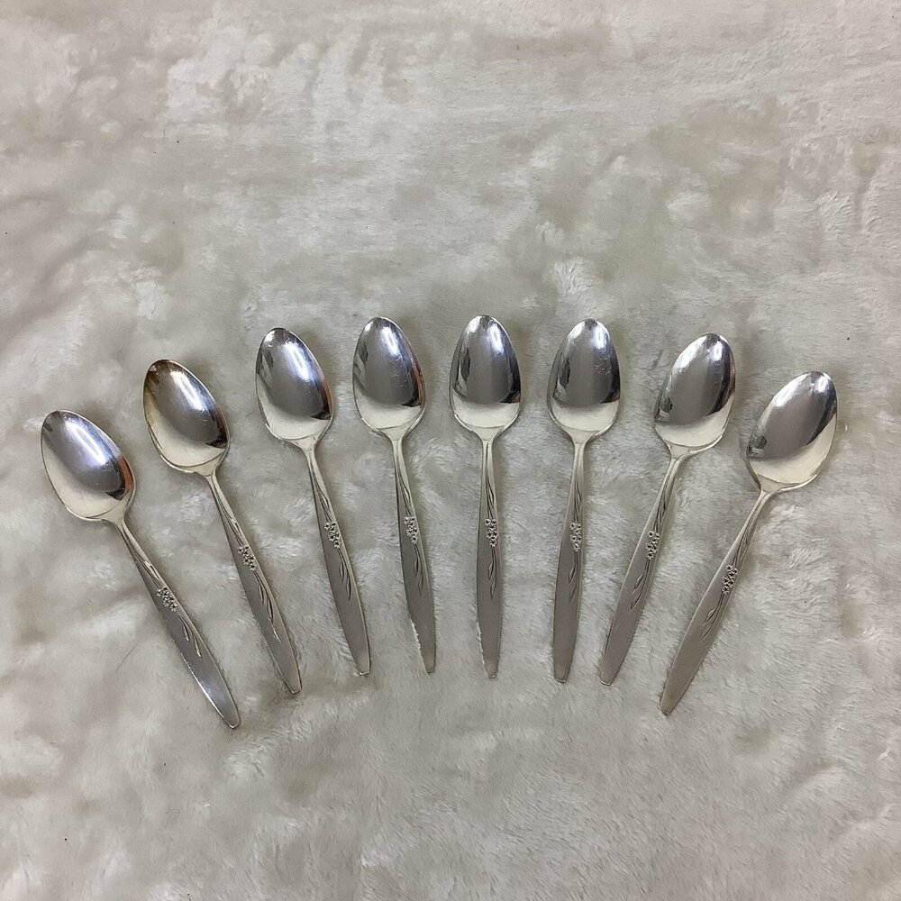 Oneida Silverplate Enchantment Gentle Rose 1960’s Flatware 8 Pc Lot Teaspoons‎